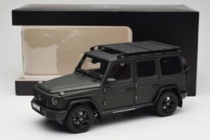 Mercedes G-Class W465 Olivgrün Norev 1:18 B66960662 Metall – Bild 8 von 8