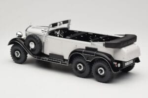 Mercedes G4 W31 Weiss MCG 1:18 MCG18208 Metall – Bild 5 von 6