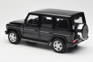 Mercedes G500 W463 Schwarz AUTOart 1:18 76216 Metall – Bild 7 von 8