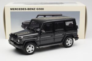 Mercedes G500 W463 Schwarz AUTOart 1:18 76216 Metall – Bild 8 von 8