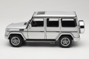 Mercedes G55 AMG W463 Silber AUTOart 1:18 76247 Metall – Bild 4 von 8