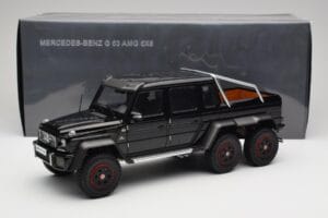 Mercedes AMG G63 W463 6x6 Gloss Schwarz AUTOart 1:18 76306 Komposit – Bild 8 von 8