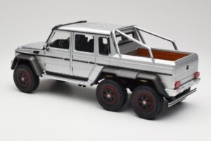 Mercedes AMG G63 W463 6x6 Iridium Silber AUTOart 1:18 76301 Komposit – Bild 7 von 8