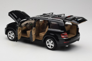 Mercedes GL X164 Obsidian Black Minichamps 1:18 B66962334 Metall – Bild 5 von 8
