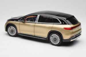 Mercedes Maybach EQS 680 V297 Beige NZG 1:18 B66960592 Metall – Bild 7 von 8