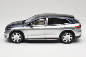 Mercedes Maybach EQS 680 V297 Blau NZG 1:18 1060/23 Metall – Bild 4 von 8