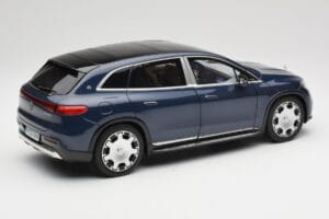 Mercedes Maybach EQS 680 V297 Dunkelblau NZG 1:18 B66960593 Metall – Bild 3 von 8