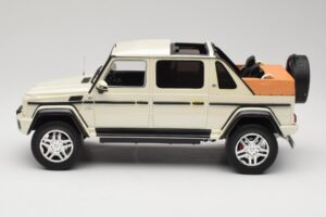 Mercedes Maybach G650 Landaulet W463 Weiss Schuco 1:18 450017800 Metall – Bild 3 von 6
