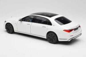 Mercedes Maybach S 680 X223 Diamond White Norev 1:18 B66960666 Metall – Bild 7 von 8