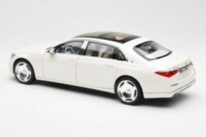 Mercedes Maybach S680 4Matic X223 Diamond Weiss Norev 1:18 183918 Metall – Bild 7 von 8