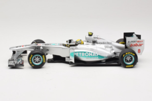 Mercedes MGP W02 #8 N. Rosberg Mercedes GP 2011 Minichamps 1:18 110110008 Metall – Bild 3 von 7