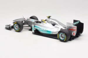 Mercedes MGP W02 #8 N. Rosberg Mercedes GP Showcar 2011 Minichamps 1:18 110110078 Metall – Bild 5 von 7