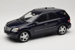 Mercedes ML W164 Tanzanite Blue Händler Edition Minichamps 1:18 B66962322 Metall