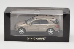 Mercedes ML W164 Kupfer Metallic Minichamps 1:43 ML002 Metall – Bild 4 von 4