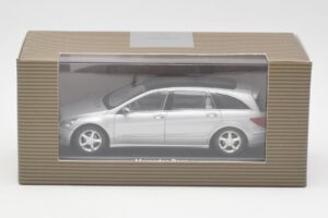 Mercedes R-Class W251 Iridium Silver Minichamps 1:43 B66962214 Metall – Bild 4 von 4