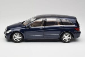 Mercedes R-Class W251 Tanzanit Blau Minichamps 1:18 150034600 Metall – Bild 4 von 8