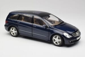Mercedes R-Class W251 Tanzanit Blau Minichamps 1:18 150034600 Metall – Bild 6 von 8