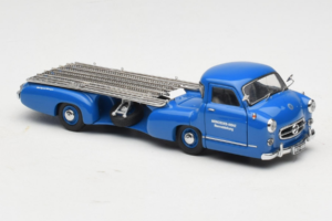 Mercedes Renntransporter Blue Wonder CMC 1:43 M-036K Metall – Bild 6 von 8