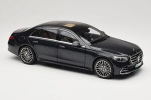 Mercedes S-Class W223 AMG Line Anthracite Blue Norev 1:18 183800 Metall – Bild 6 von 8