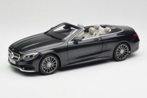 Mercedes S-Class Cabriolet A217 Magnetite Schwarz Metallic Norev 1:18 B66960354 Metall