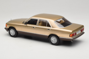 Mercedes S-Class W126 Metallic Beige MCG 1:18 MCG18548 Metall – Bild 5 von 6