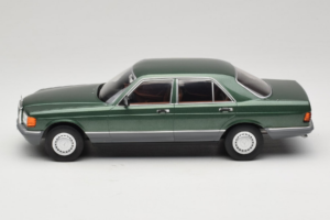 Mercedes S-Class W126 Metallic Green MCG 1:18 MCG18549 Metall – Bild 3 von 6