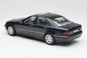 Mercedes S-Class W220 Blau Maisto 1:18 56051 Metall – Bild 7 von 8