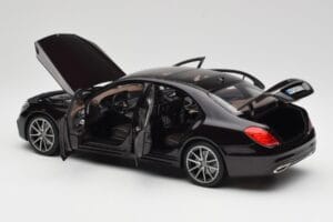 Mercedes S-Class W222 AMG Line Ruby Schwarz Metallic Norev 1:18 183483 Metall – Bild 5 von 8