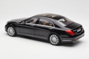Mercedes S-Class W222 Schwarz Metallic Norev 1:18 183480 Metall – Bild 7 von 8