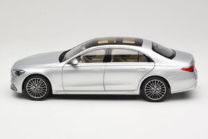 Mercedes S-Class W223 AMG Line Brilliant Silver Norev 1:18 183805 Metall – Bild 4 von 8