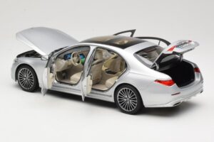 Mercedes S-Class W223 AMG Line Brilliant Silver Norev 1:18 183805 Metall – Bild 5 von 8