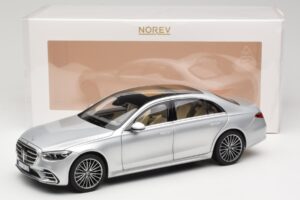 Mercedes S-Class W223 AMG Line Brilliant Silver Norev 1:18 183805 Metall – Bild 8 von 8
