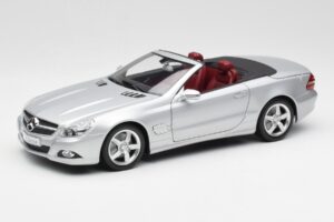 Mercedes SL 500 R230 Cabriolet Iridium Silber Minichamps 1:18 B66962388 Metall