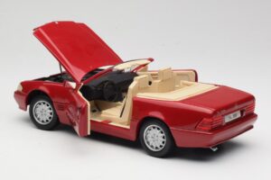 Mercedes SL500 R129 Rot Revell 1:18 08927 Metall – Bild 5 von 8