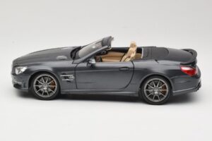 Mercedes SL65 AMG Black Series R230 Matte Black Maisto 1:18 36198 Metall – Bild 4 von 8
