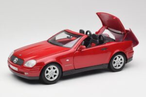 Mercedes SLK 230 R170 Rot Maisto 1:18 56023 Metall – Bild 2 von 9