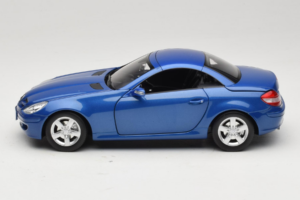 Mercedes SLK R171 Blue Metallic Minichamps 1:18 100033131 Metall – Bild 5 von 11