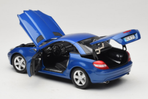 Mercedes SLK R171 Blue Metallic Minichamps 1:18 100033131 Metall – Bild 8 von 11