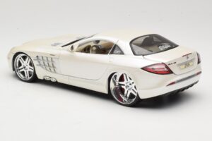 Mercedes SLR McLaren C199 Weiss Maisto 1:18 31068 Metall – Bild 7 von 8