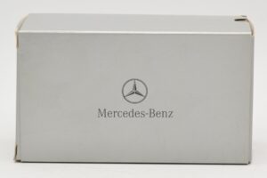 Mercedes SLR McLaren Crystal Silver Minichamps 1:43 B66961974 Metall – Bild 4 von 4