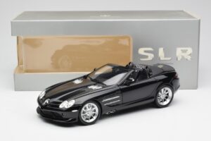 Mercedes SLR McLaren Roadster R199 Crystal Galaxit Schwarz Minichamps 1:18 B66961004 Metall – Bild 8 von 8