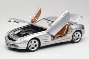 Mercedes SLR Vision Liquid Silber Maisto 1:18 B66962101 Metall – Bild 2 von 8