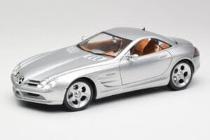 Mercedes SLR Vision Liquid Silber Maisto 1:18 B66962101 Metall