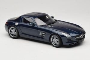 Mercedes SLS AMG C197 Blue Metallic Minichamps 1:18 100039021 Metall – Bild 6 von 8