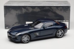 Mercedes SLS AMG C197 Blue Metallic Minichamps 1:18 100039021 Metall – Bild 8 von 8