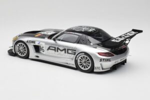 Mercedes AMG SLS C197 GT3 Team AMG China #96 M. Hakkinen / C. Cheng Zhuhai 6th 2011 Minichamps 1:18 151113196 Metall – Bild 5 von 6