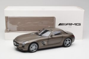 Mercedes SLS AMG C197 Monza Grau Minichamps 1:18 B66960044 Metall – Bild 8 von 8