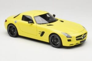 Mercedes SLS AMG C197 Gelb Minichamps 1:18 100039022 Metall – Bild 6 von 8