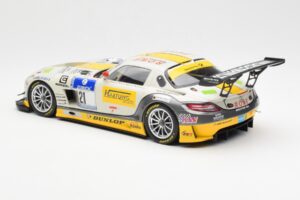 Mercedes SLS AMG GT3 #21 Rowe Racing Arnold / Roloff / Seyffarth / Jäger ADAC 24 Hours Nürburgring 2013 Minichamps 1:18 15113 – Bild 5 von 6