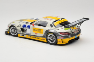 Mercedes SLS AMG GT3 #21 Rowe Racing M. Hartung / N. Heyer ADAC 24 Hours Nurburgring 2013 Minichamps 1:18 151133121 Metall – Bild 5 von 6